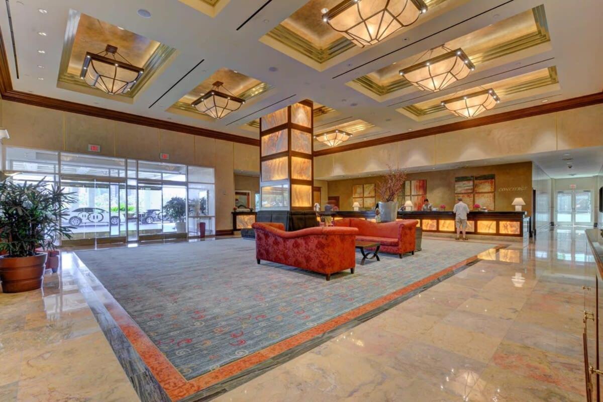 Mgm Signature-23-719 Strip View Jacuzzi Studio Las Vegas Bagian luar foto