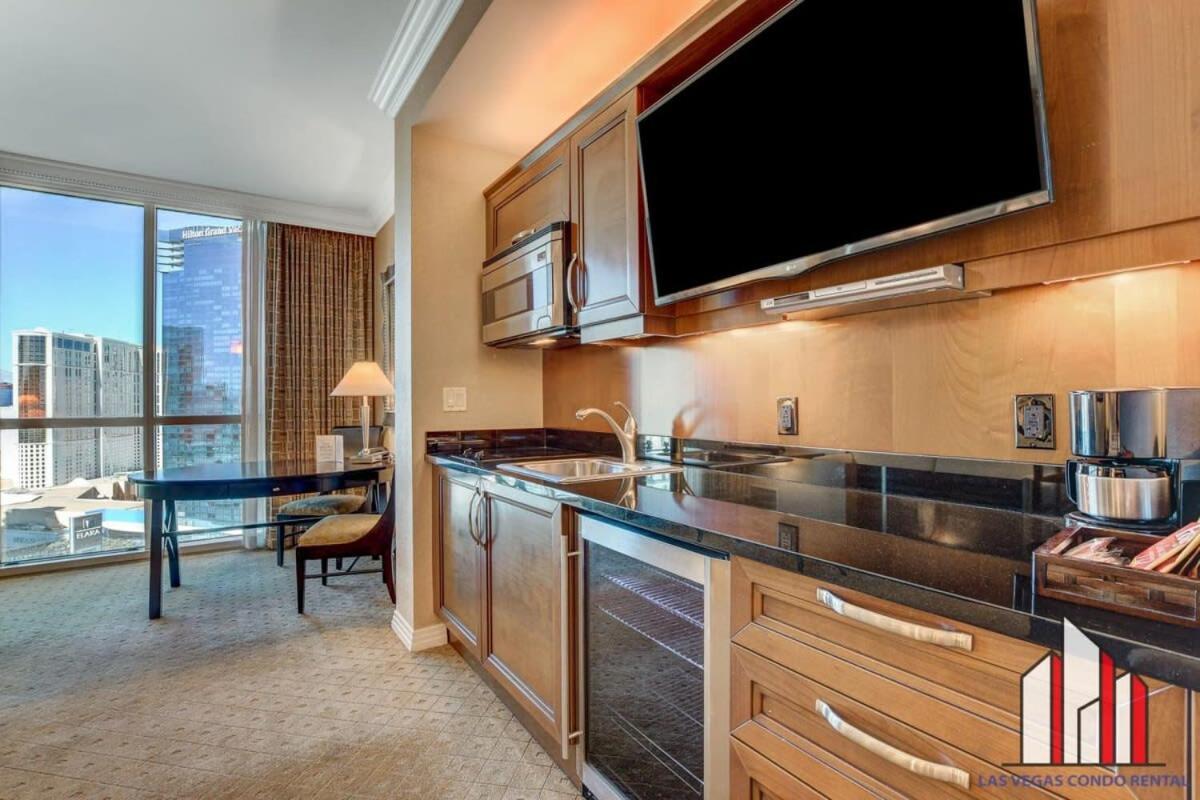 Mgm Signature-23-719 Strip View Jacuzzi Studio Las Vegas Bagian luar foto